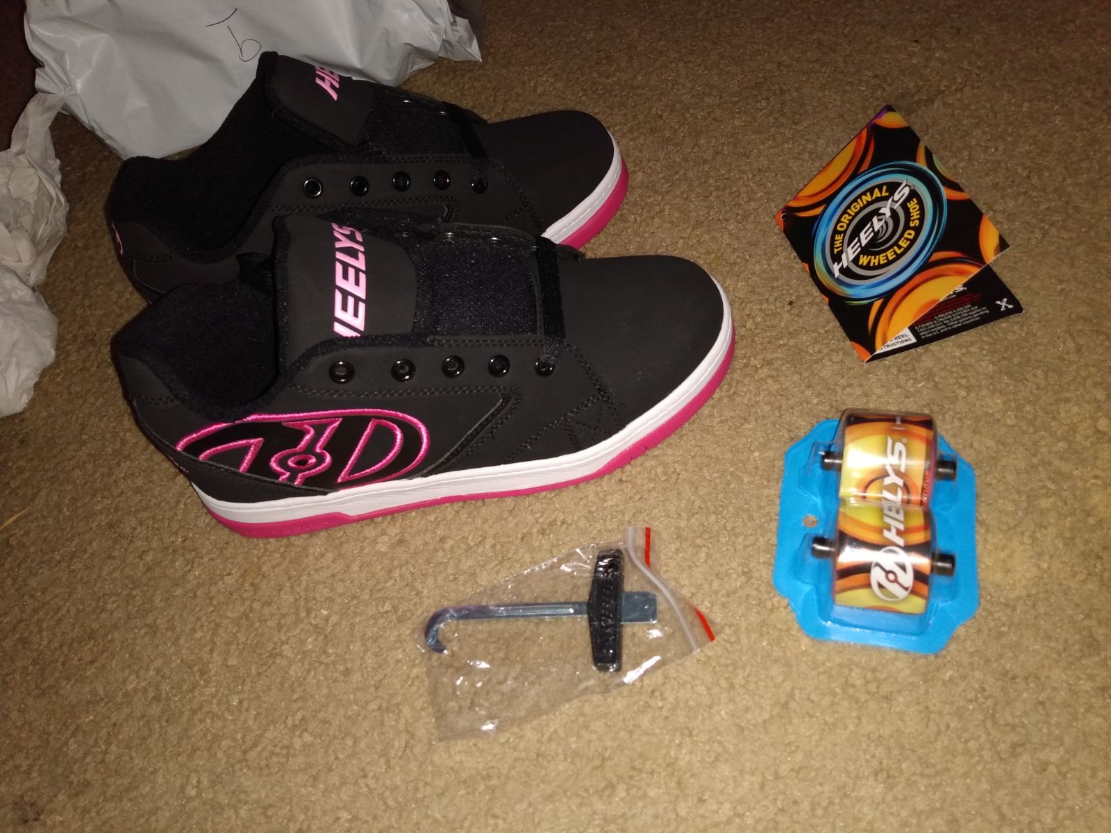 Heelys size 6 womens