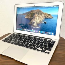 Apple MacBook Air 11-inch Silver