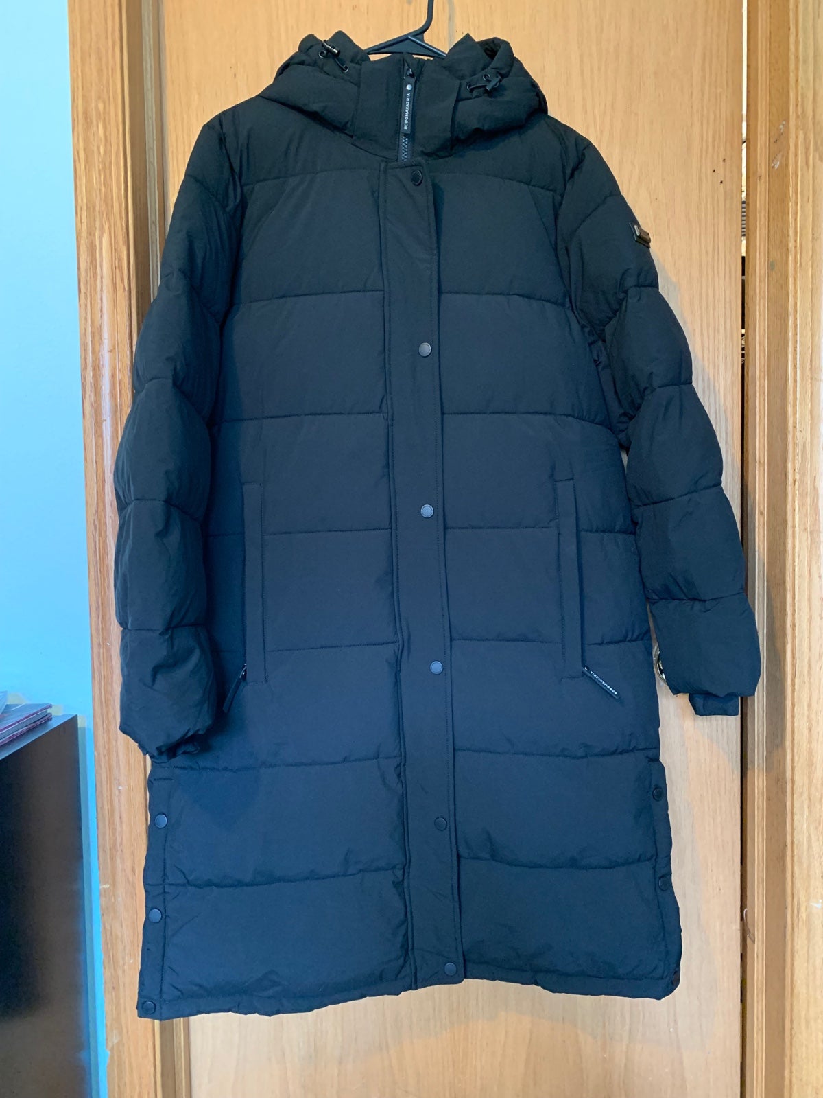 BCBG Max Azria Women Hooded Puffer Coat