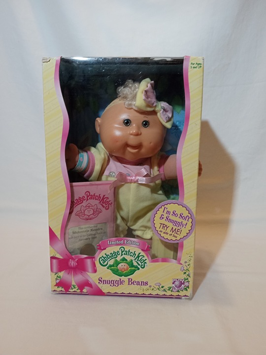 Cabbage Patch Kids Limited Edition Snuggle Beans NIB