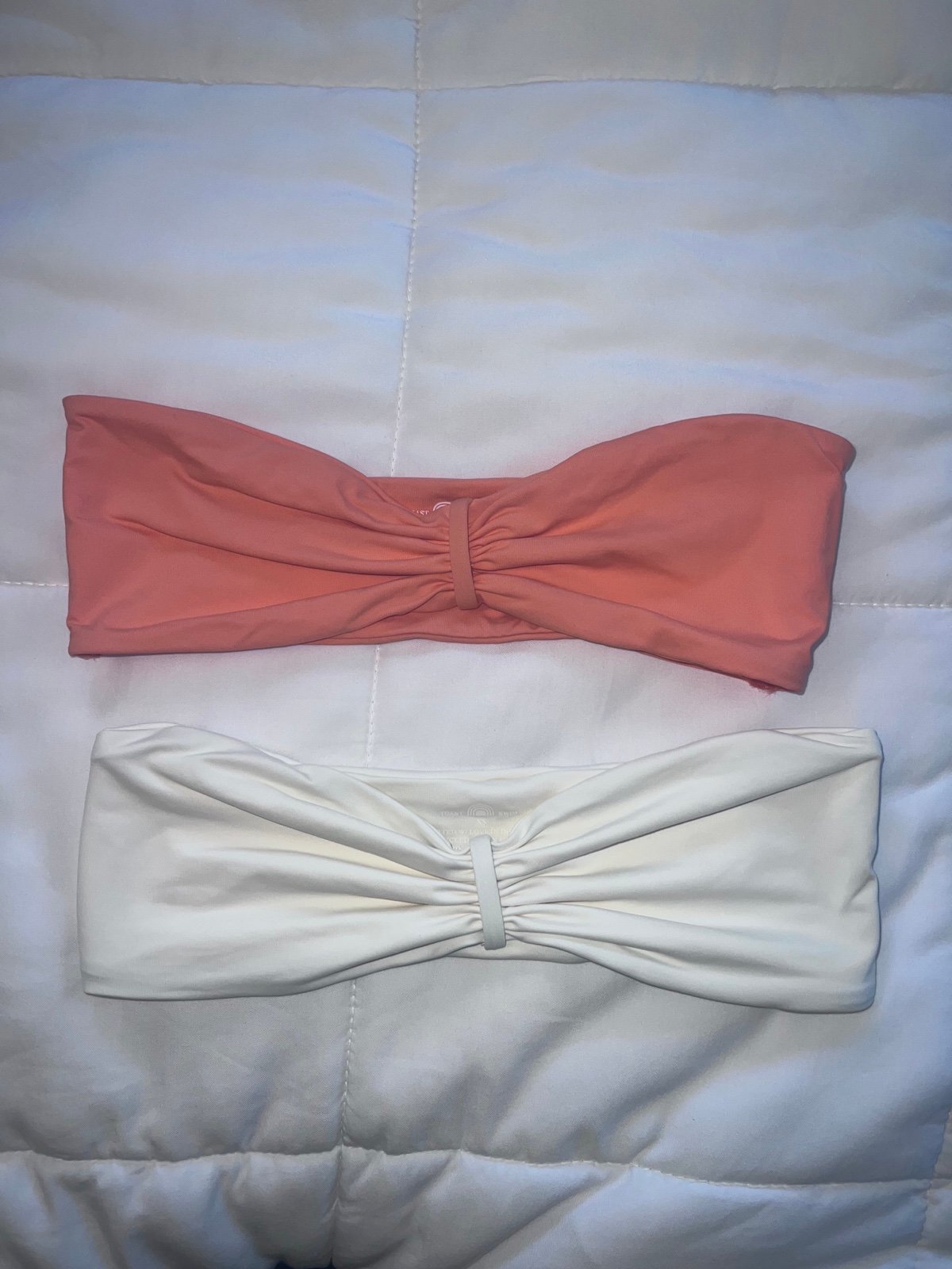 Toast bandeau tops