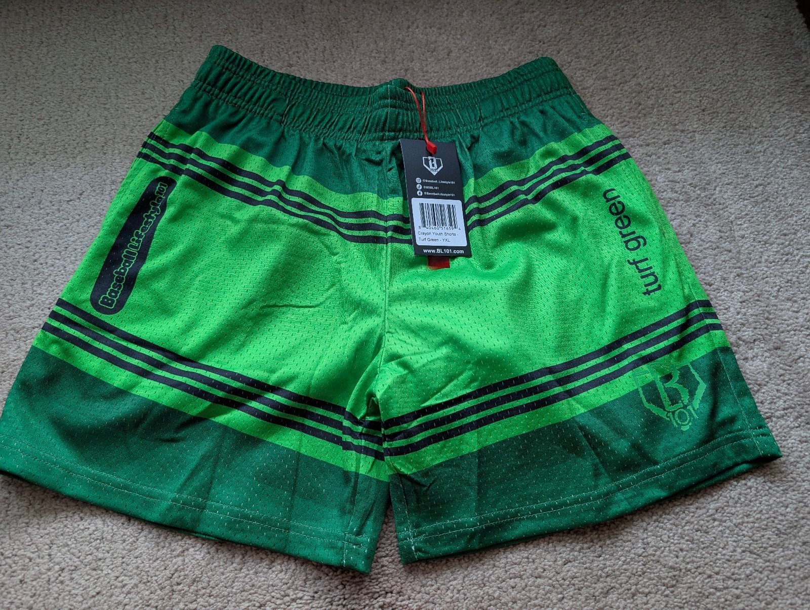 NEW! BL101 green crayon youth mesh shorts