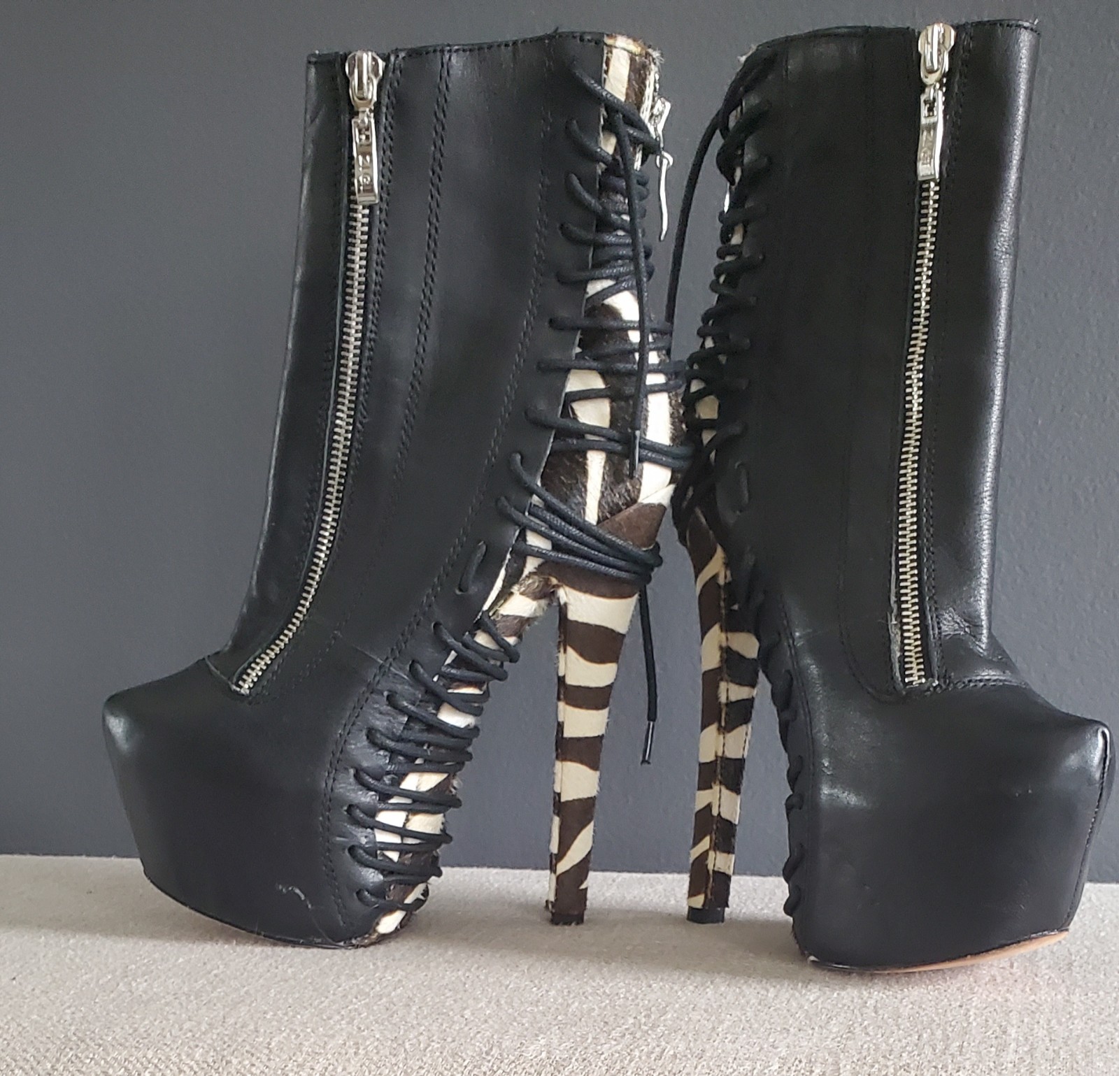 Womens Zebra Print Stiilletto Heels Size 7 Suspend Bakers 6 With Lace Up Heel