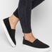 MINNETONKA GABI SLIP-ON WOMEN'S BLACK SIZE 8
