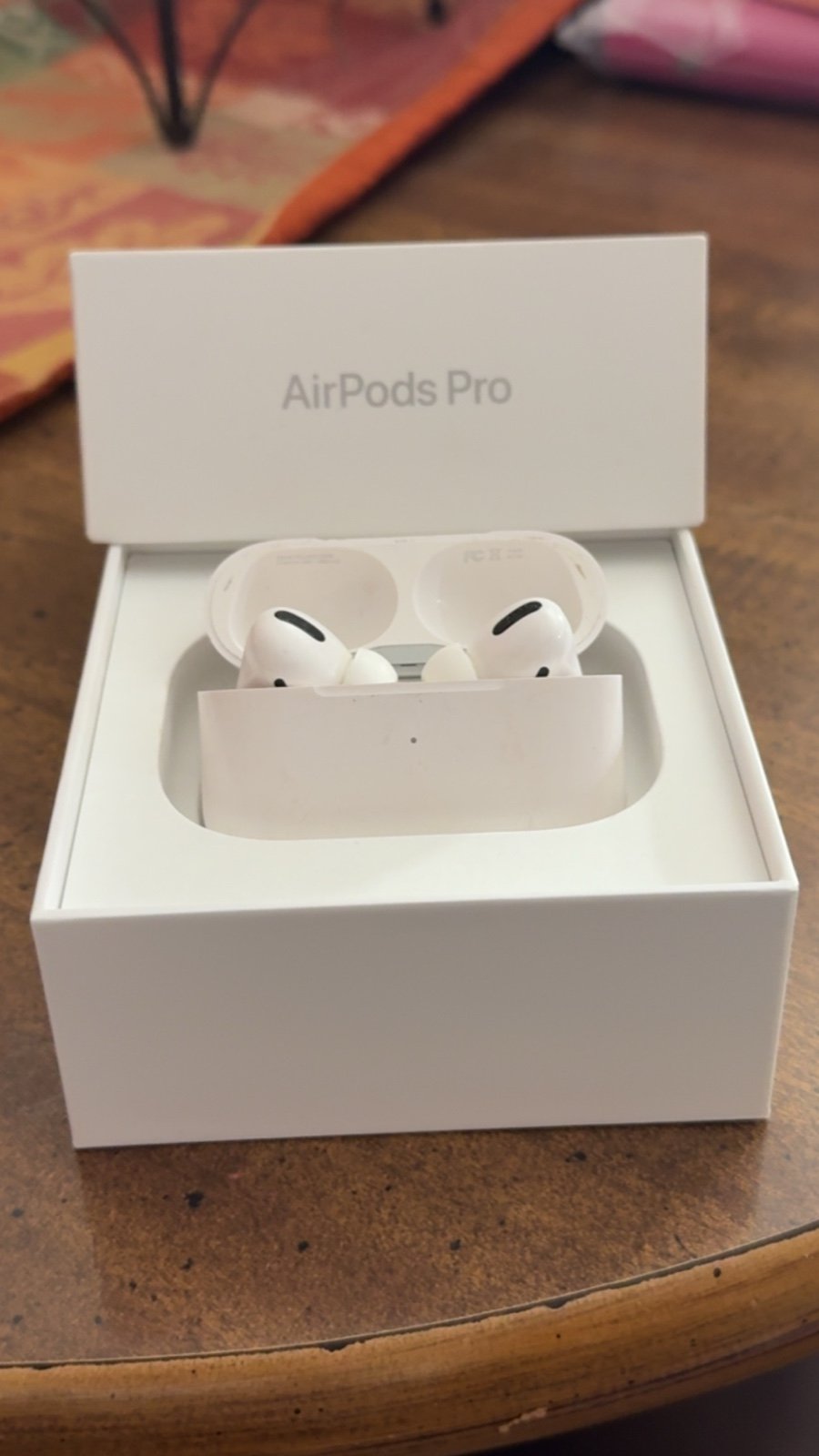 AirPods