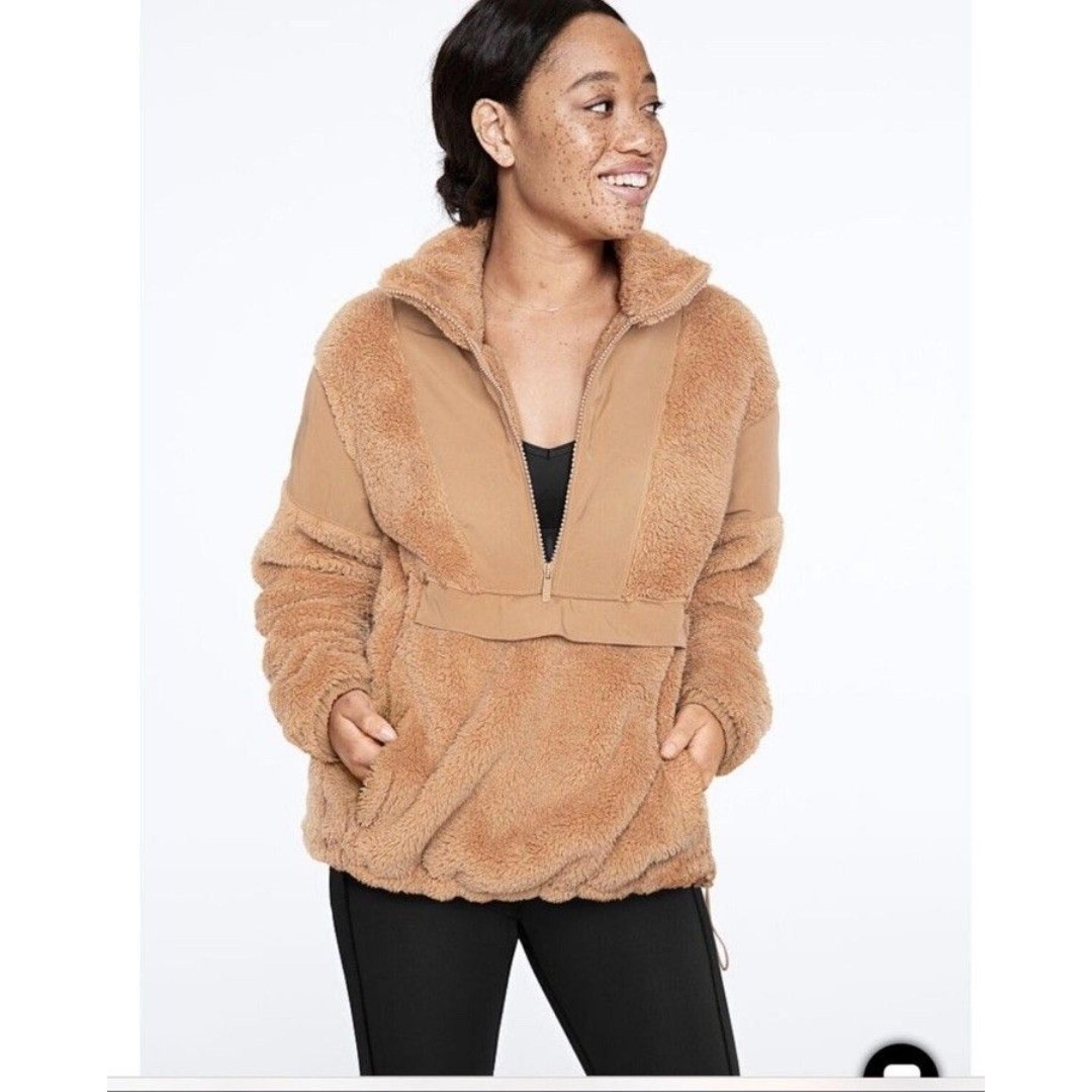 Victoria Secret PINK Teddy Jacket Women’s Large Tan Cozy Lounge Athleisure Logo