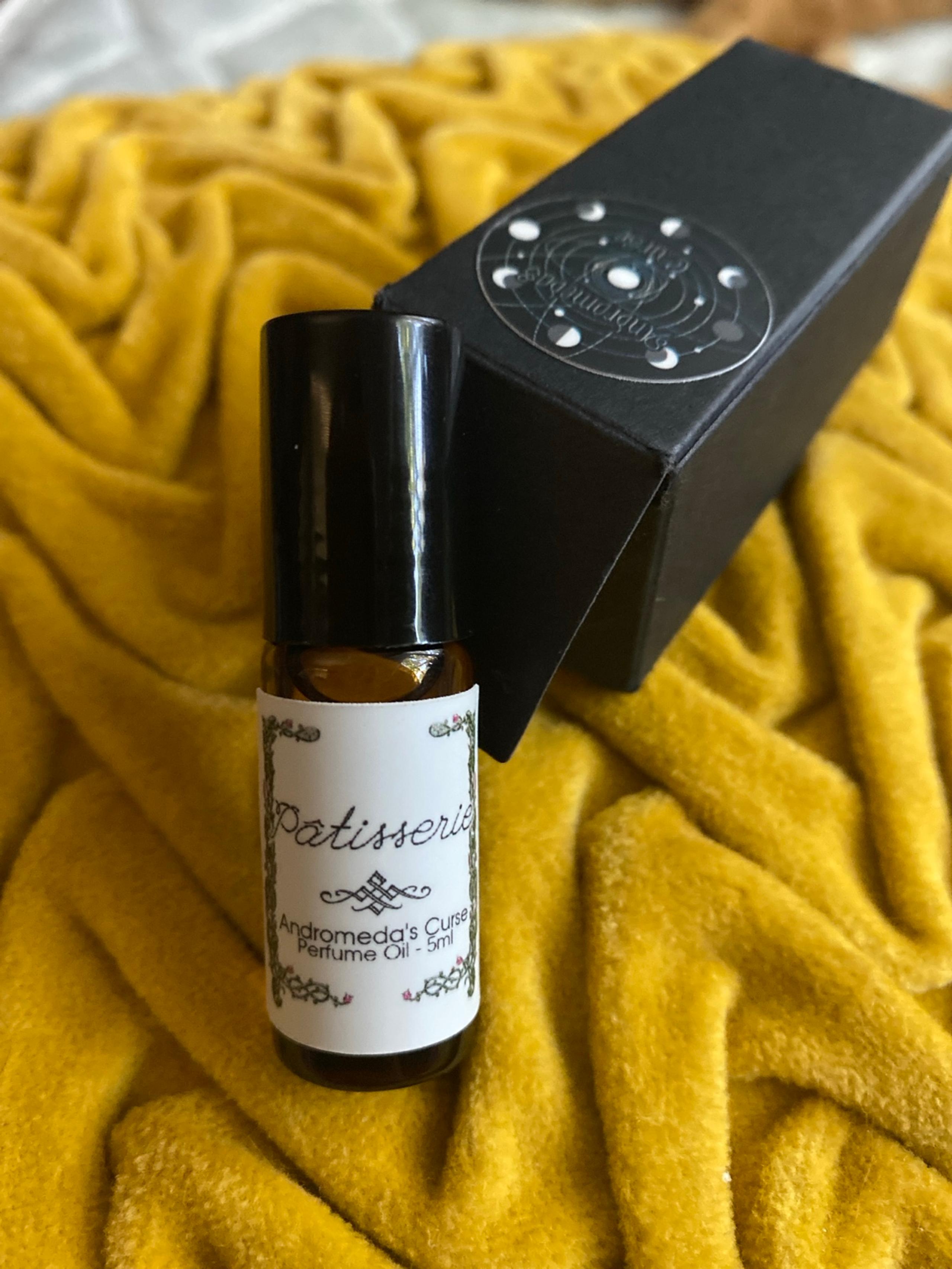 Andromeda’s Curse - Pâtisserie Perfume Oil - 5 ml roller ball fragrance