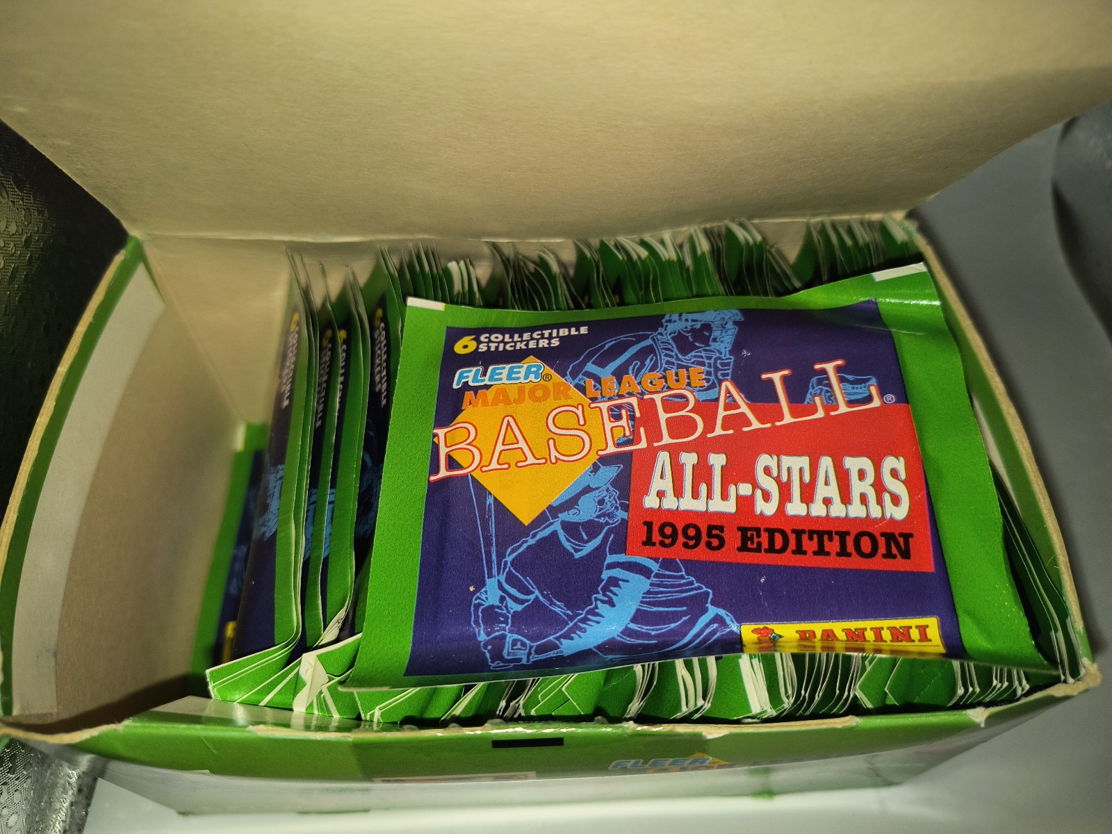 98x Packs of Fleer Major League Baseball All Stars 1995 Collectible Stickers