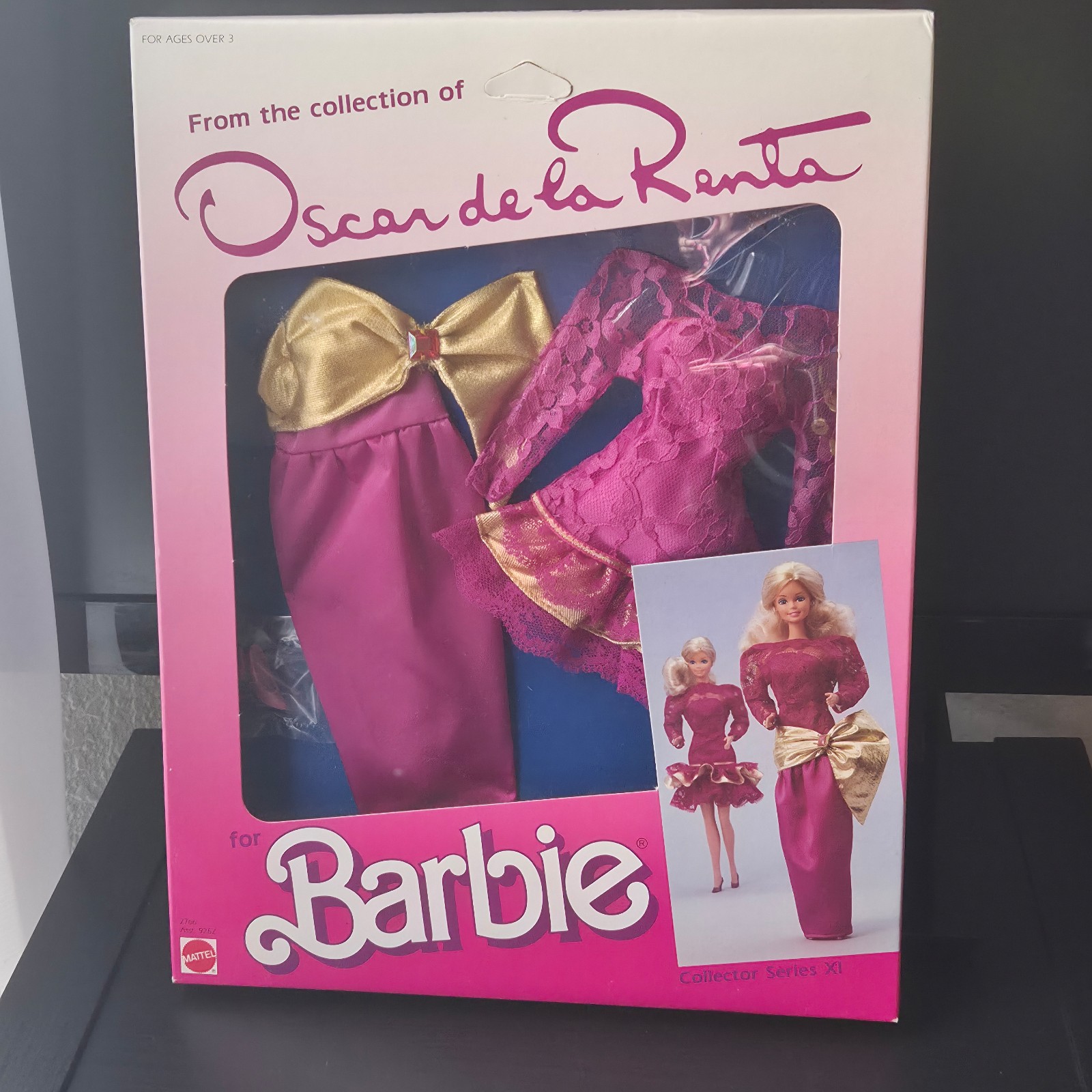 Barbie Oscar de La Renta Purple Clothes Set New in Box