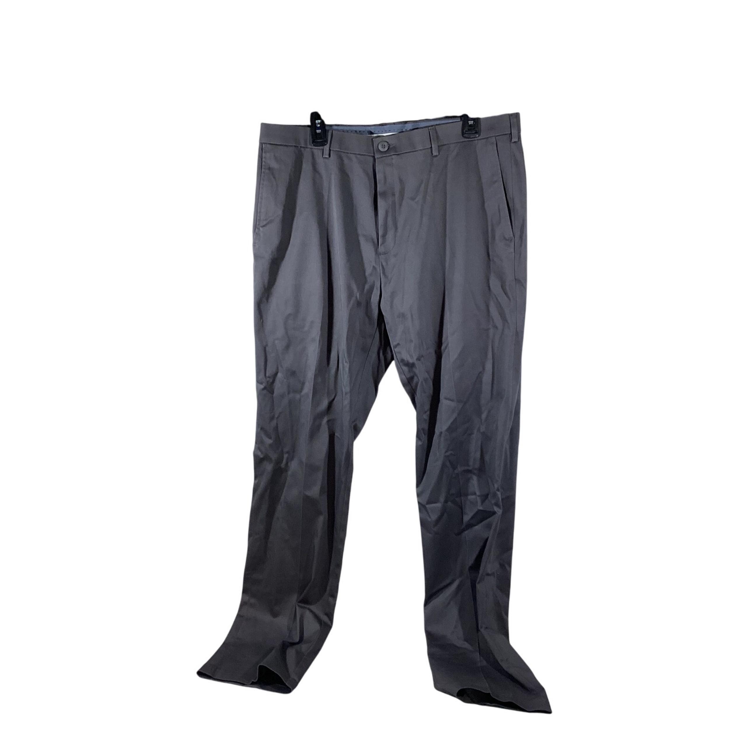 Haggar Straight fit Men’s 38x34 Golf Pants Flat Polyester Blend Gray