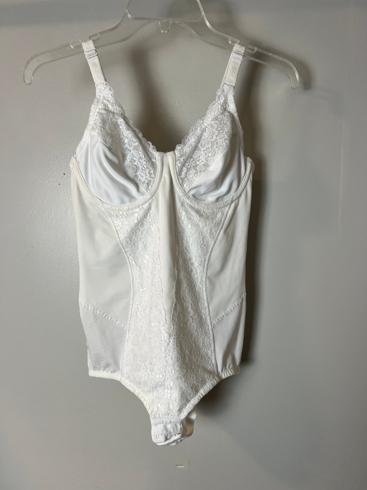 Flexees Shape-wear Size 36B