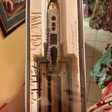 Glitz & Glam hair waver