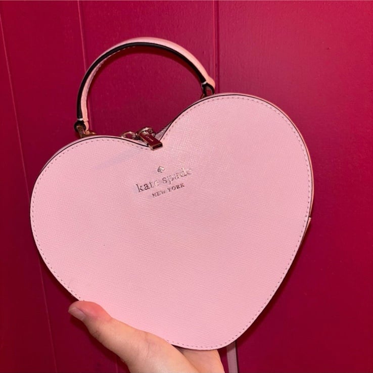 【kate spade】日本未入荷★可愛いハート♪ heart it marci ★ kate spade】日本未入荷☆可愛いハート♪ heart it marci ☆