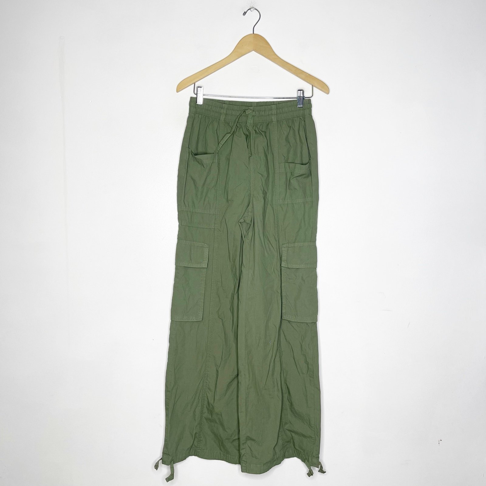 Aerie High Waisted Go-For-It Baggy Cargo Pant Size XS NWT