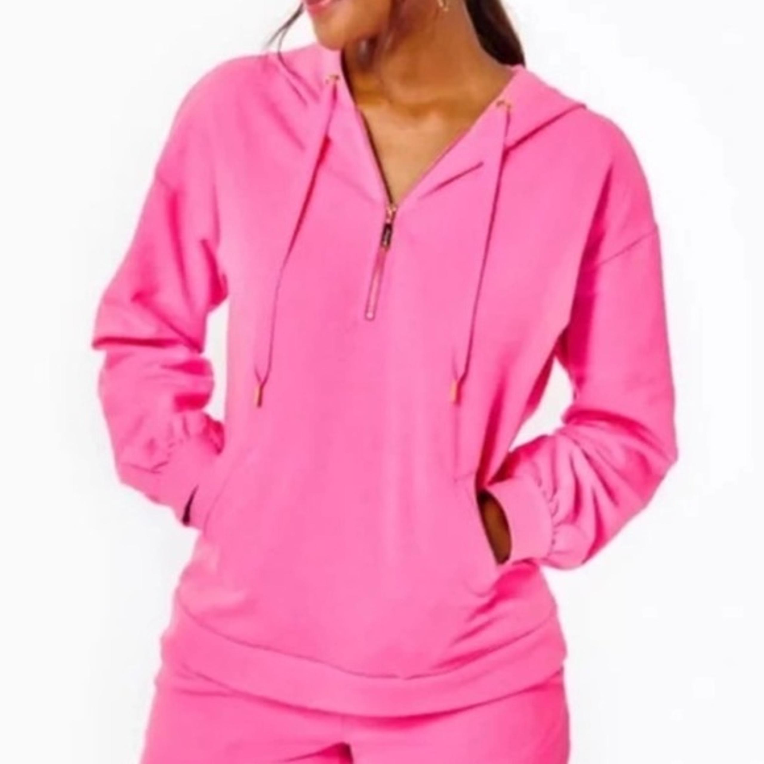 Lily Pulitzer Hooded Sweatshirt / Size Large
