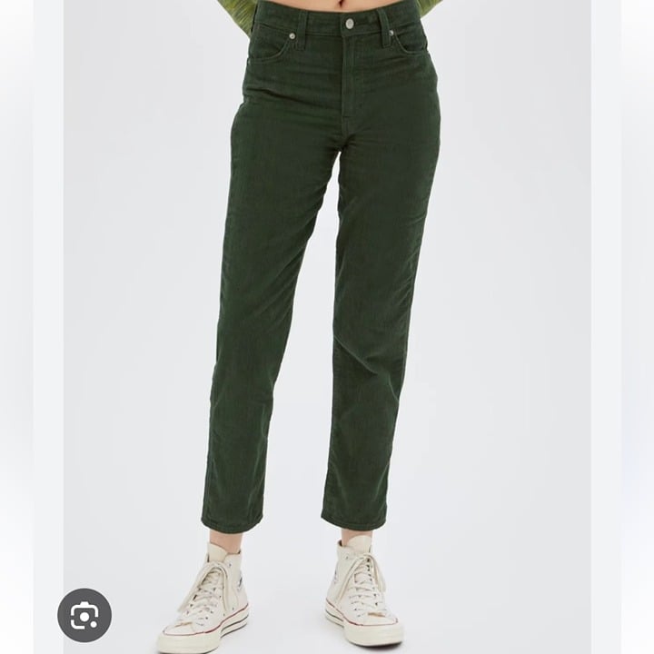 Aritzia Sunday Best Zola mom green corduroy pants high rise 12