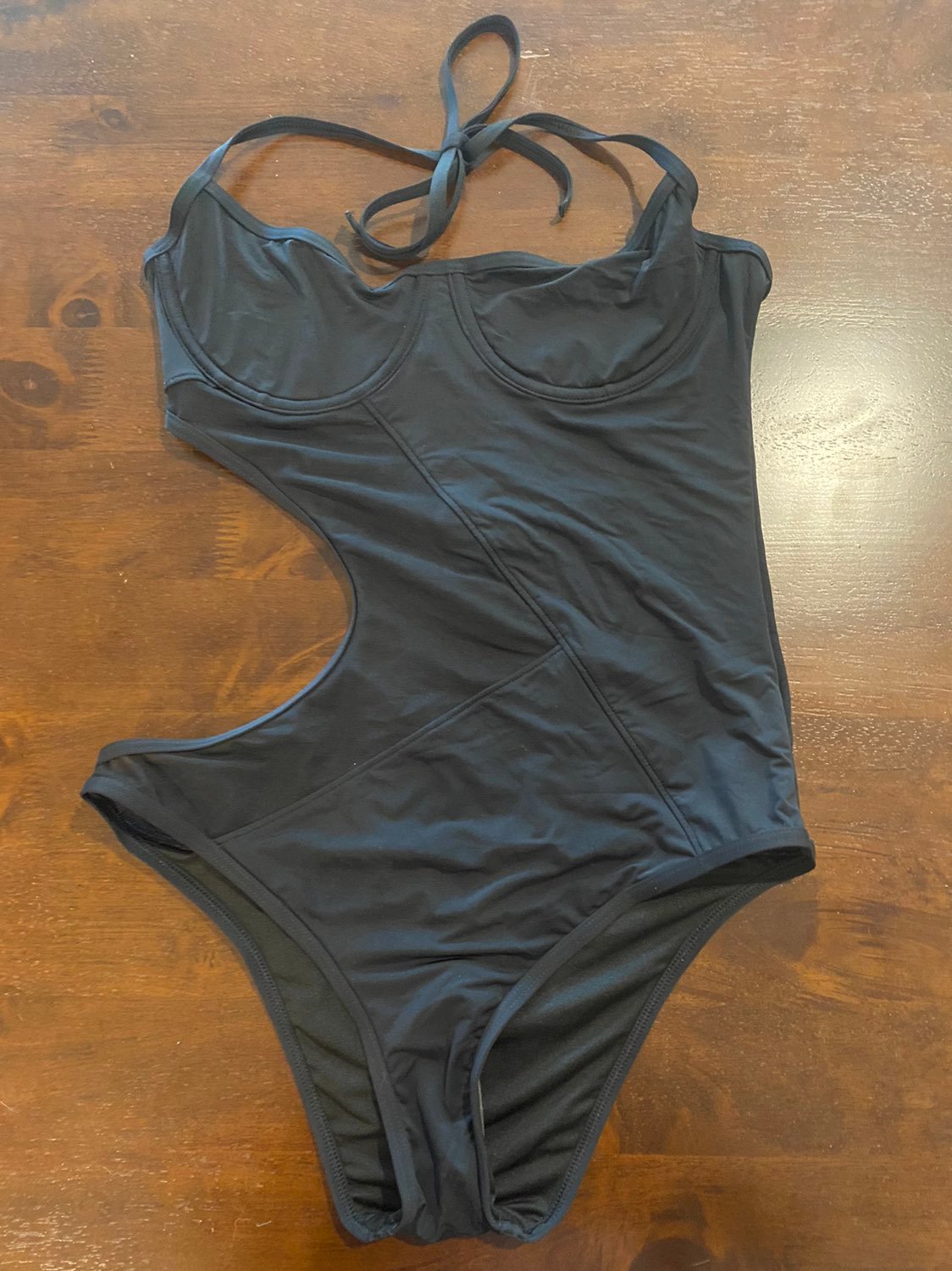 Victoria's Secret One Piece Cutout Swimsuit, Medium