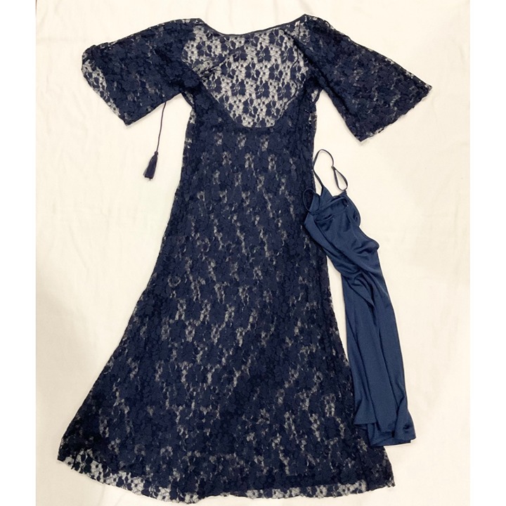 Misa Los Angeles navy blue lace midi dress SZM bust32 run small