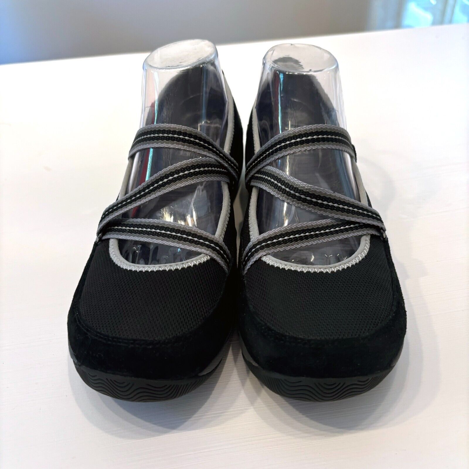 Dansko Women's Black Suede Comfort / Nursing Shoes Sandals EU Size 40 US Size 9