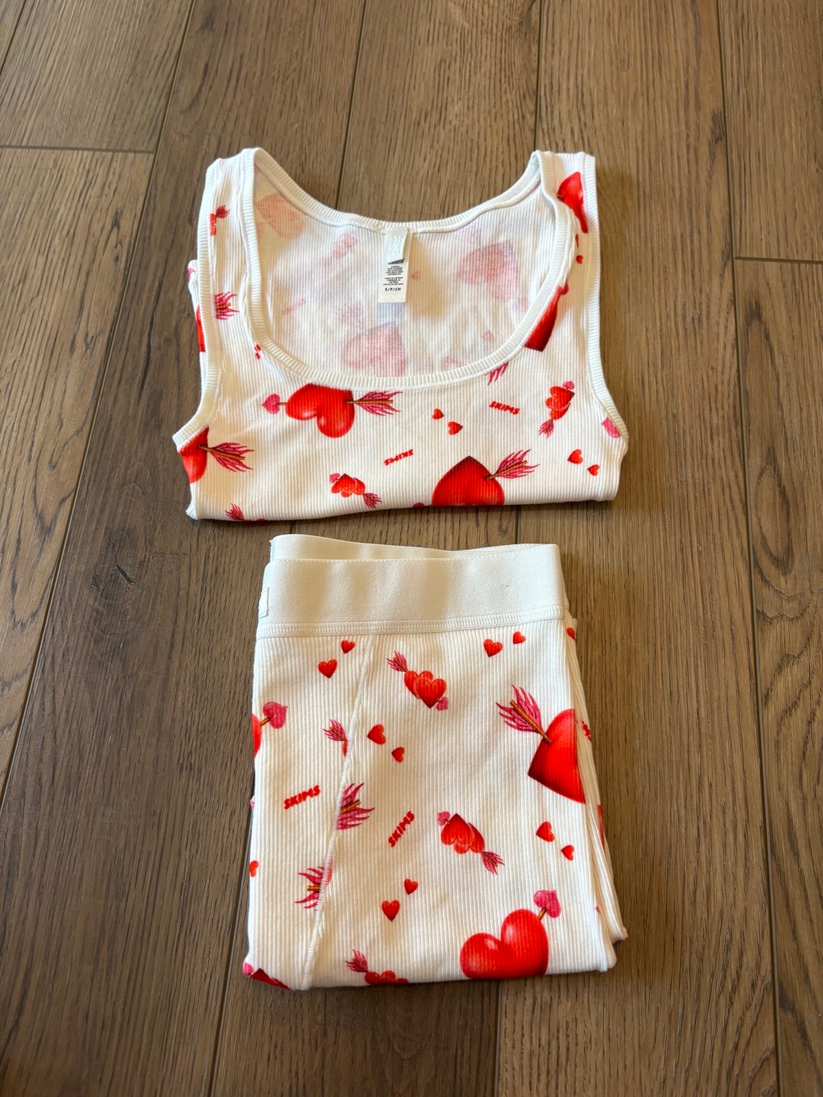 Skims set