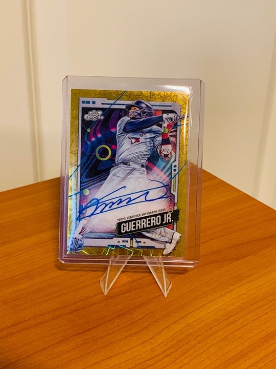 2024 Topps Cosmic Chrome — Vladimir Guerrero Jr Autograph 32/50