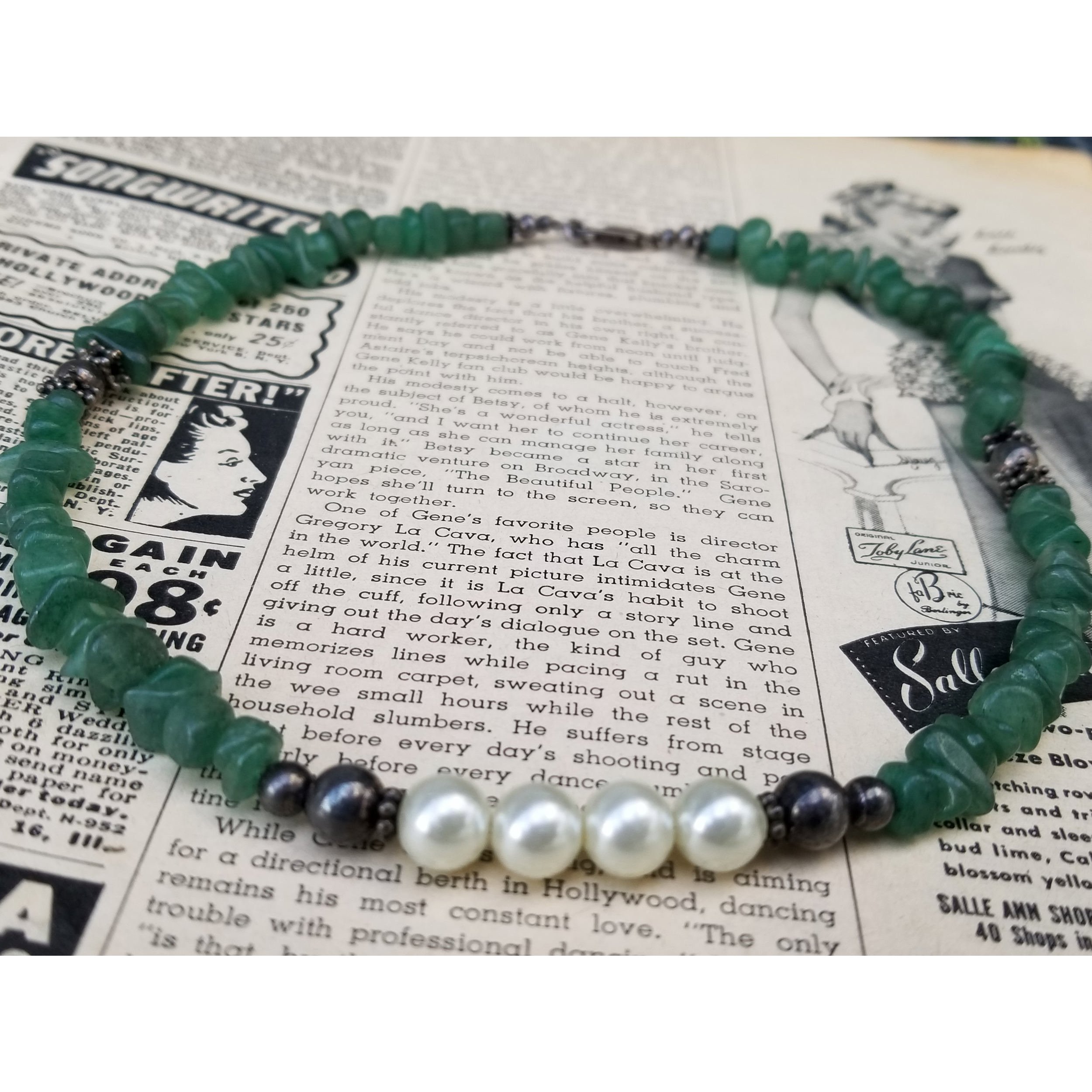 Green Aventurine chip sterling silver and pearl beaded necklace