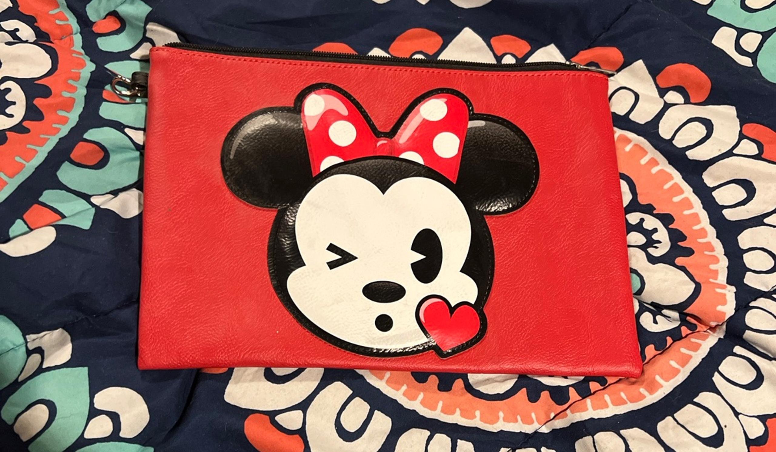 Minnie Mouse kissy emoji clutch bag
