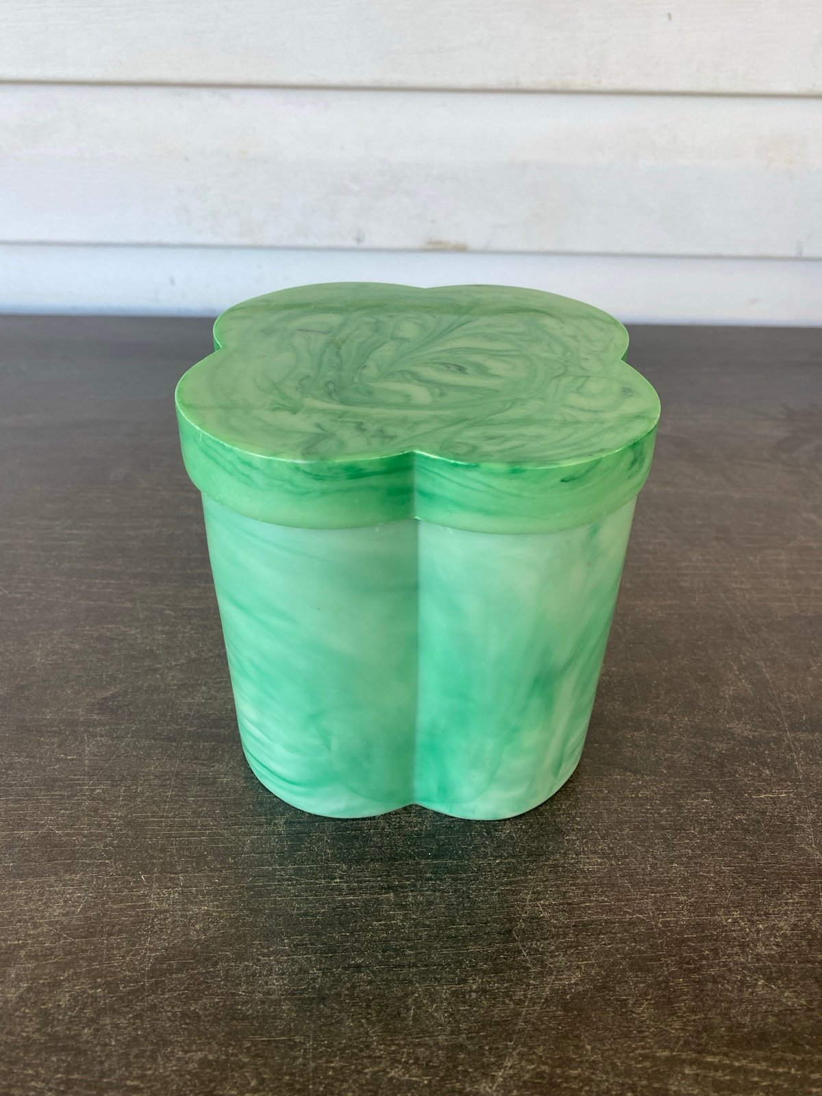 Large Vintage Bakelite Green Box / Container with Lid, Velvet Lining