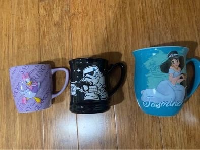Disney Parks Mugs Daisy Duck, Star Wars And Jasmine