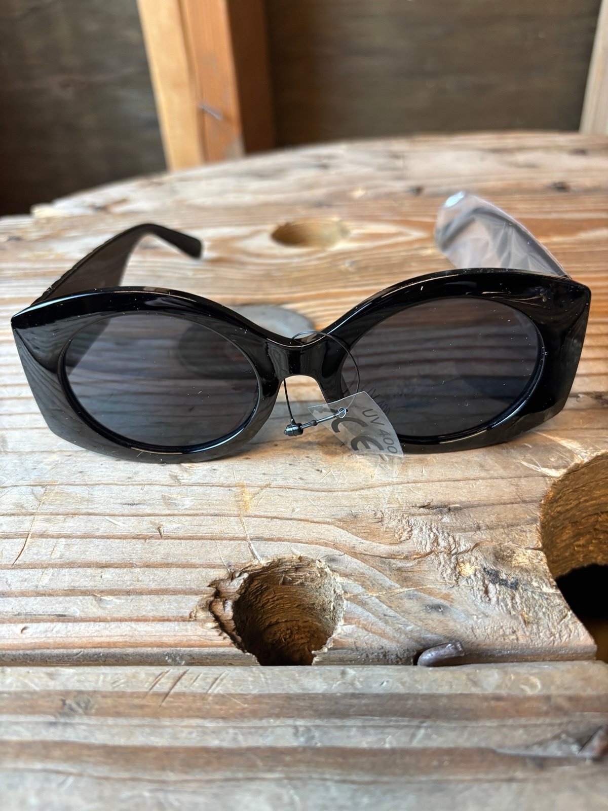 Chic Black Sunglasses UV 400