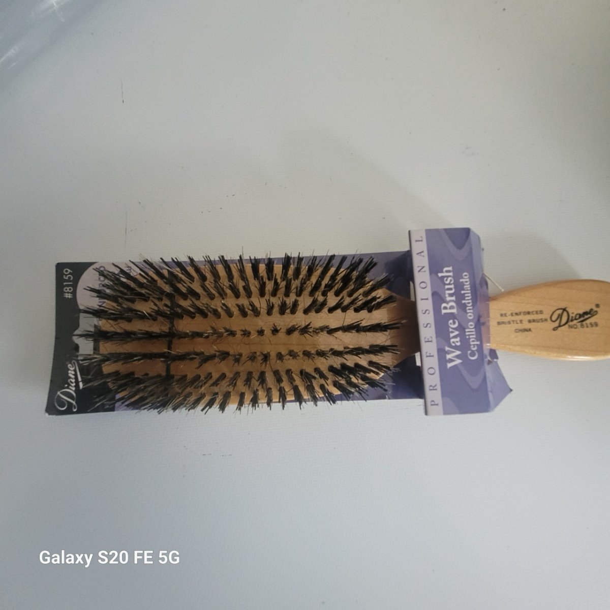 Diane Wave Brush 8169