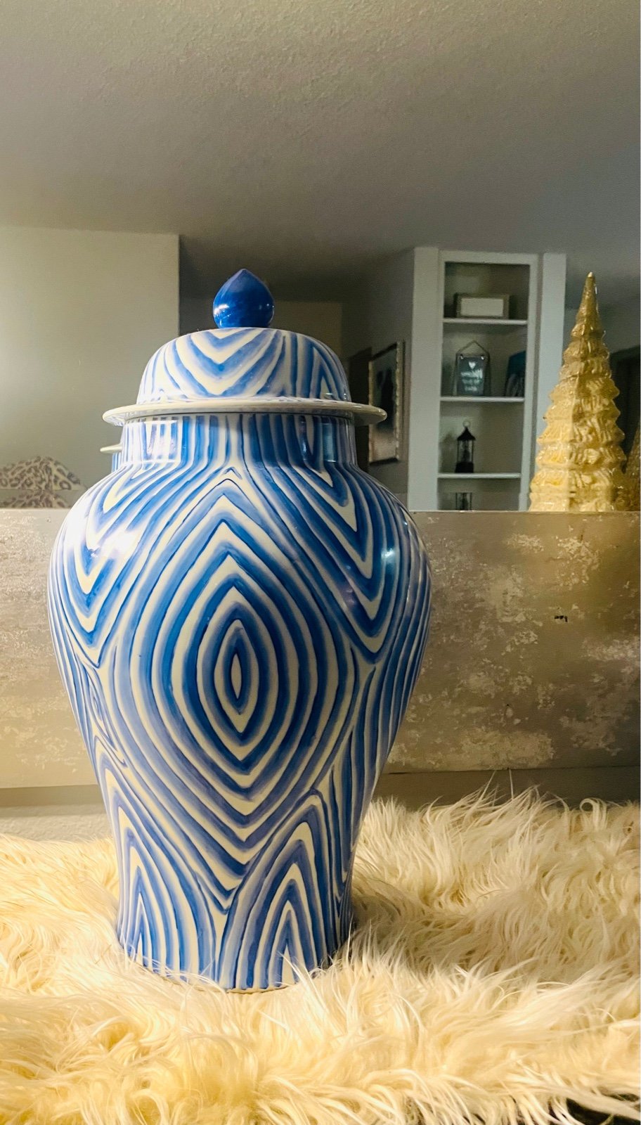 vases