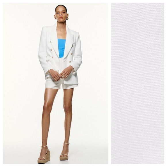 NWT. Zara White Golden Button Textured Structured Blazer. Size M.