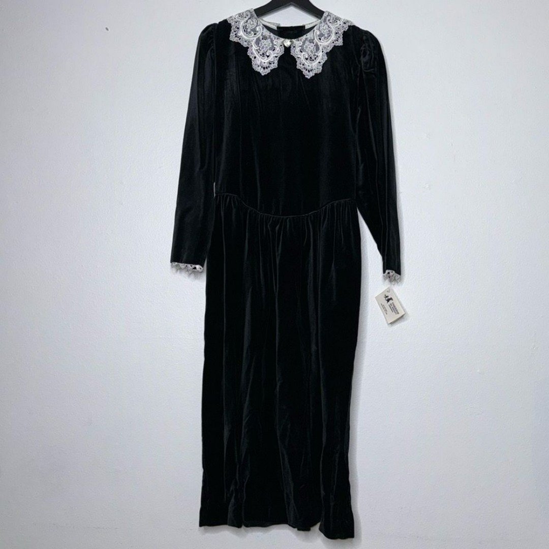Therese The Children's Collection Womens Size 10 /12 Black Velvet Lace Dress