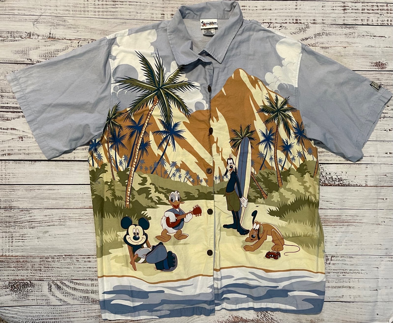 Walt Disney World Hawaiian Shirt Mickey Goofy Pluto Donald Duck -Mens X-Large -