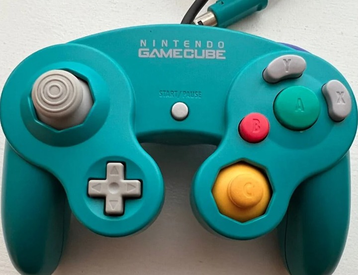 Authentic Official Nintendo GameCube Controller
