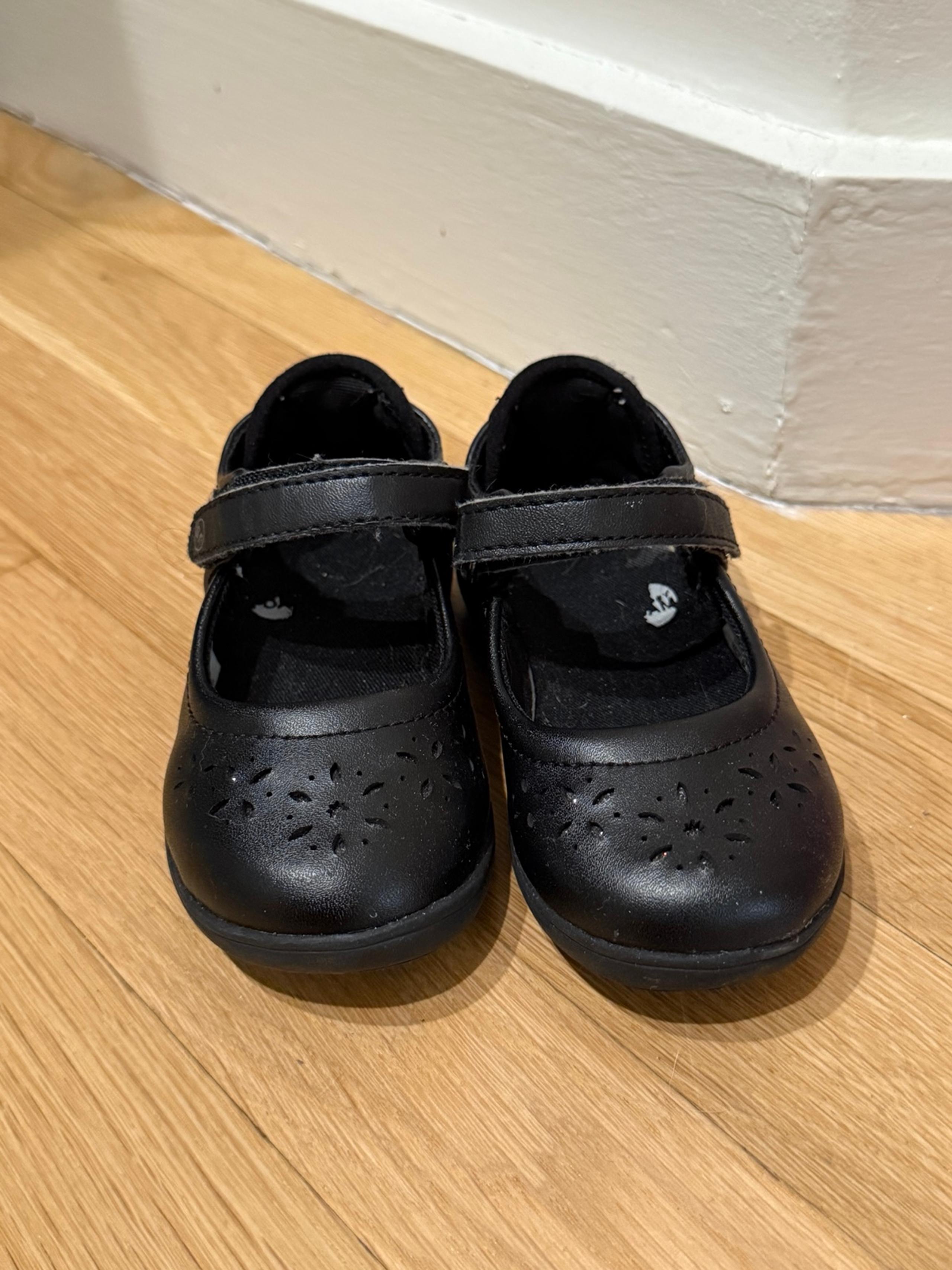 Maebell Black Leather Mary Jane’s - Toddler Size 7 - Stride Rite