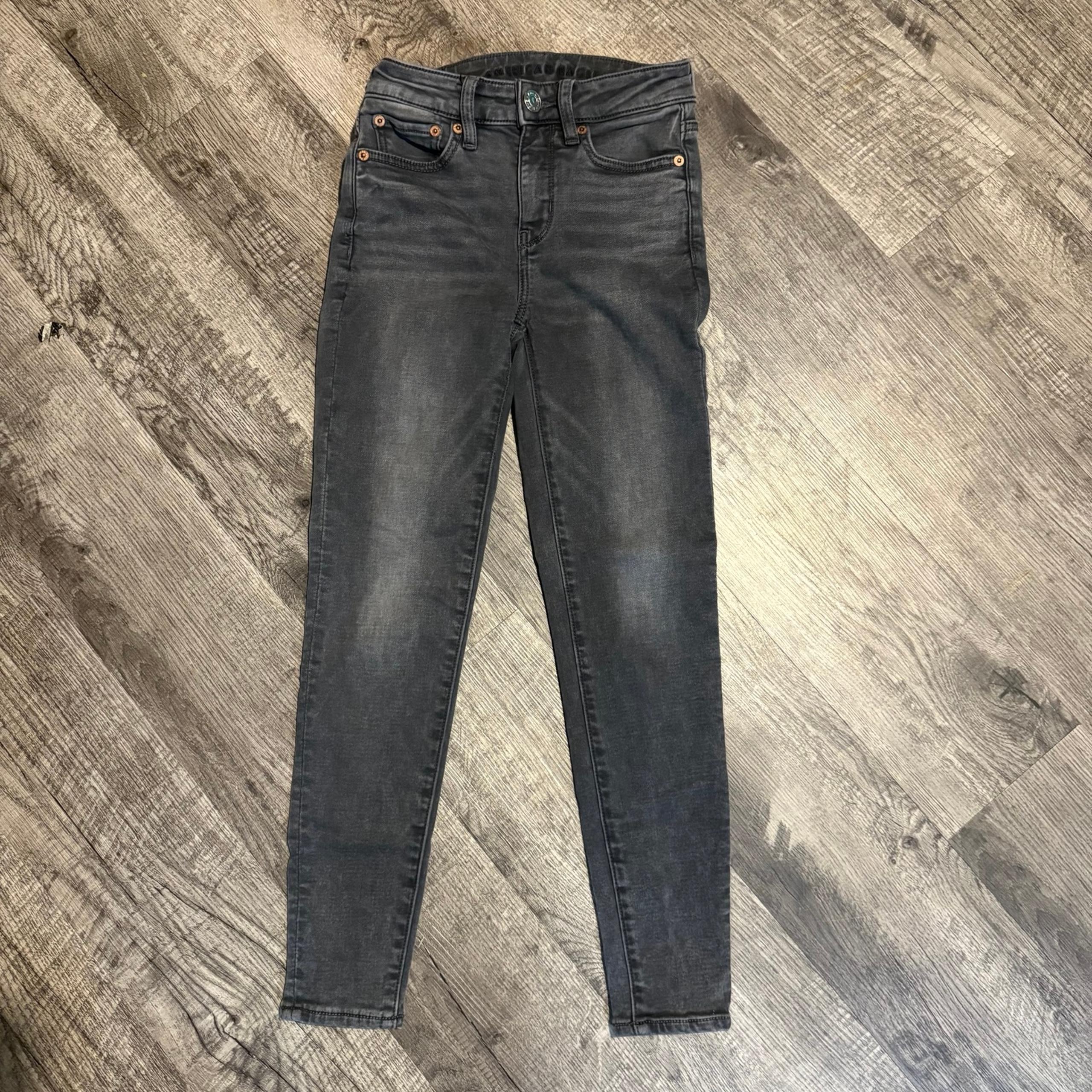 American Eagle Jeans Women’s 00 X-Short Black Hi-Rise Jegging