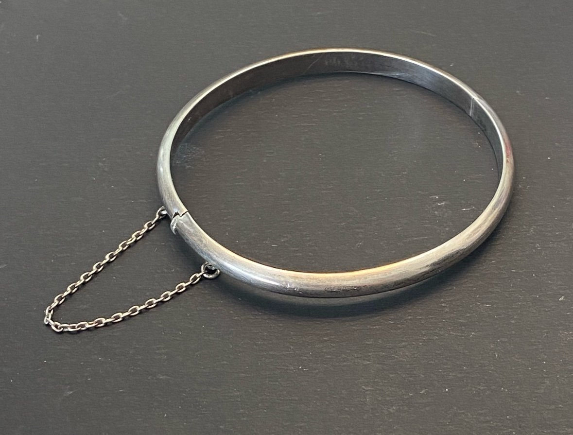 Vintage Sterling Silver Hinged Bangle Bracelet