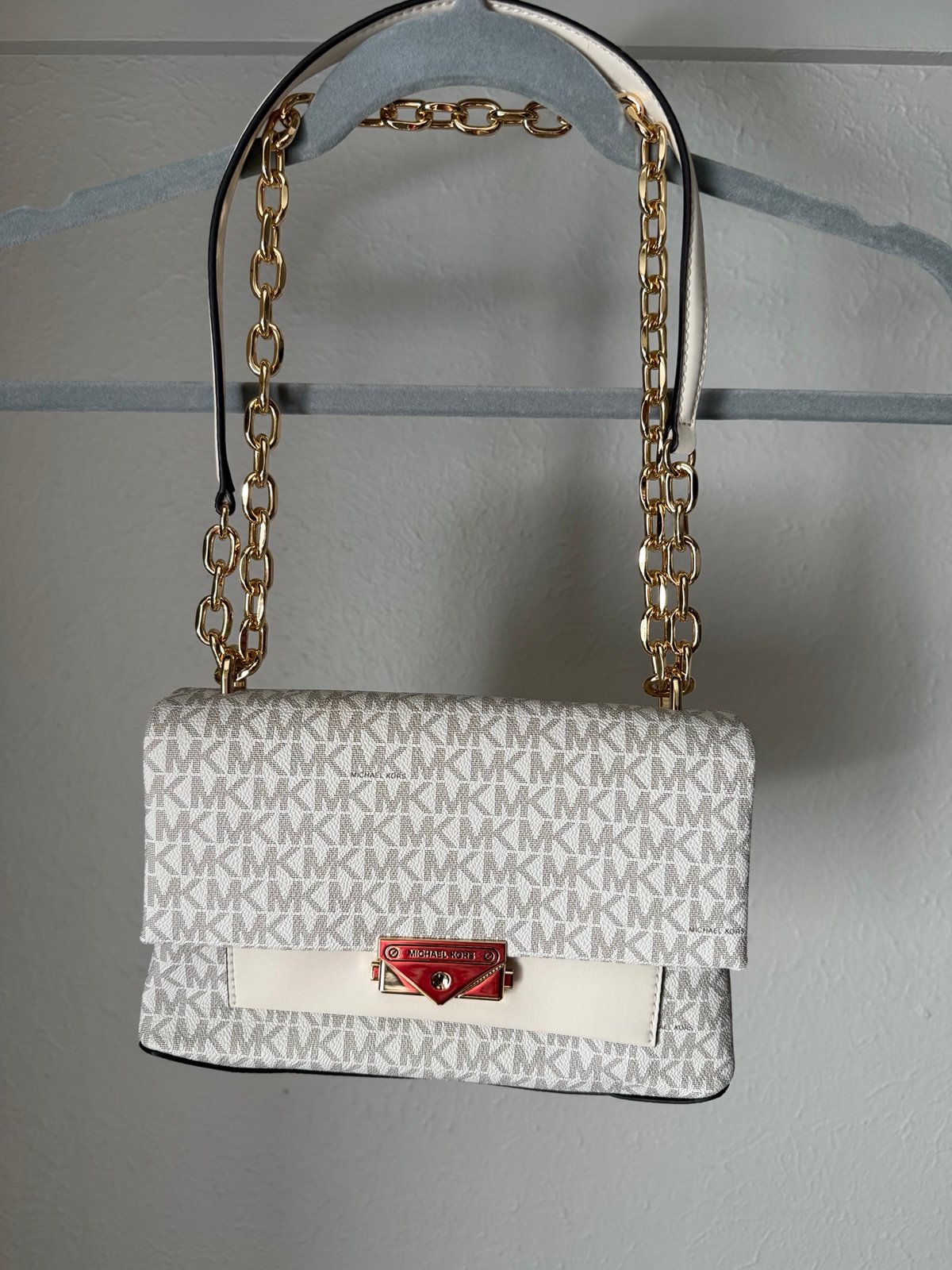 michael kors Cece Medium Logo Shoulder Bag