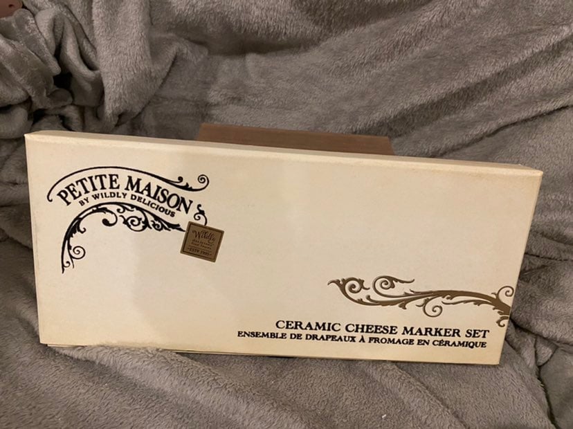 Petite Maison by Wildly delicious ceramic cheese marker set