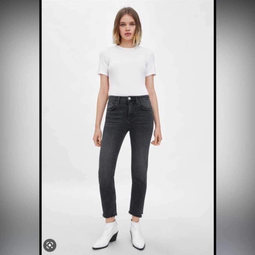 NEW Zara Slim Fit Hi Rise Ankle Length Washed Black Jeans