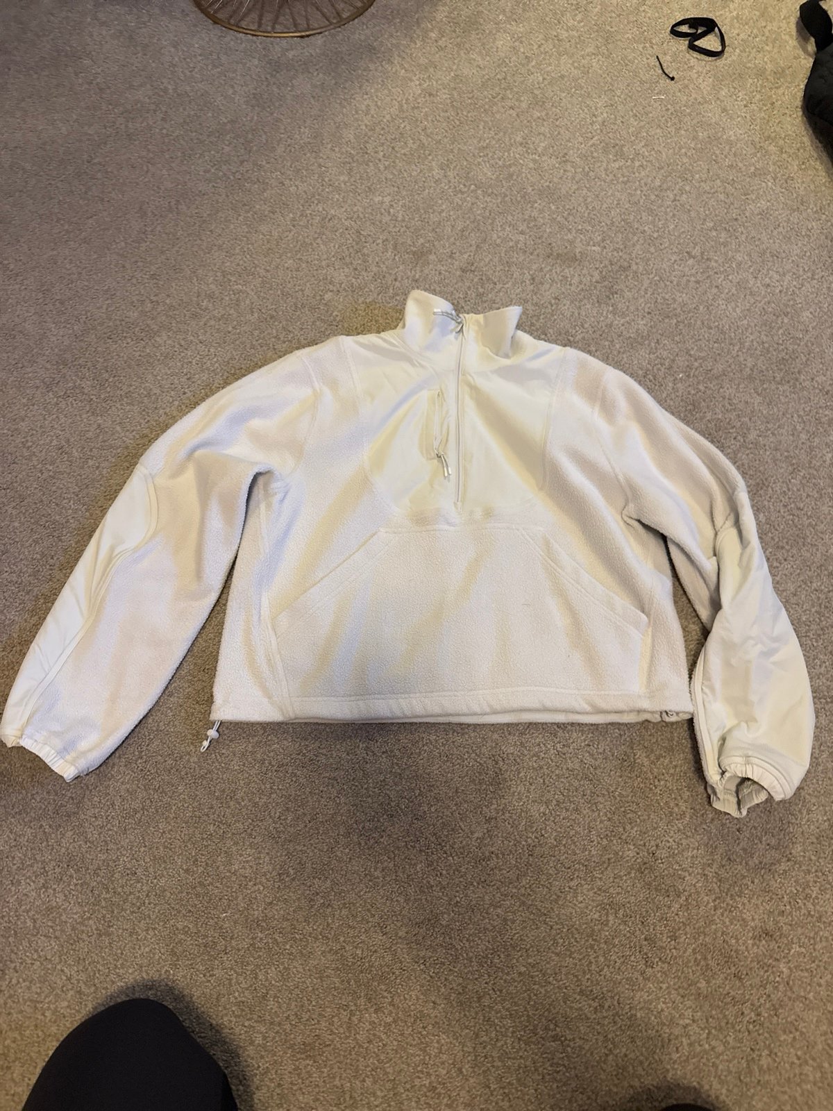 Lululemon pullover