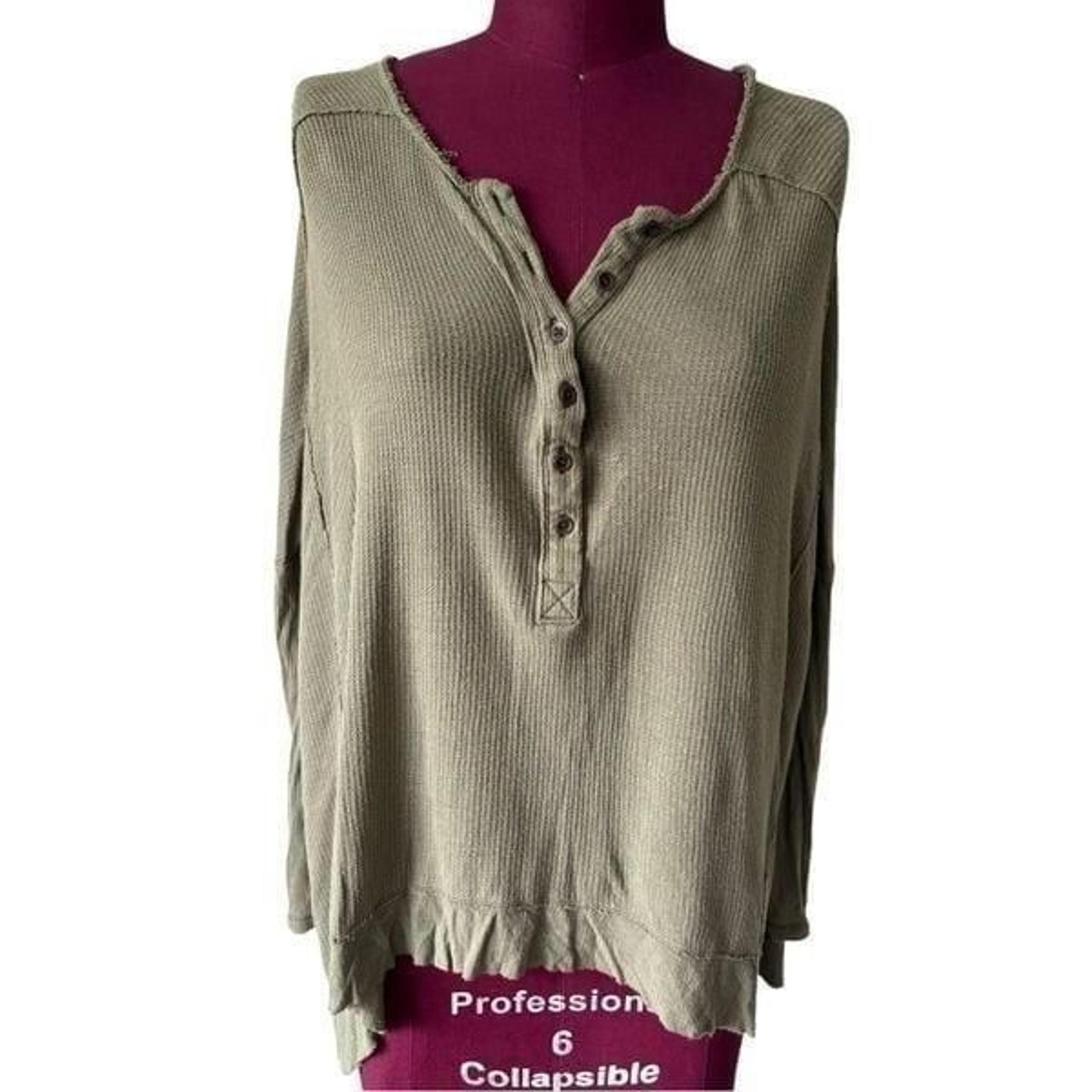 Free People Green Waffle Long Sleeve Dropped Shoulders Women’s Henley Tunic Top