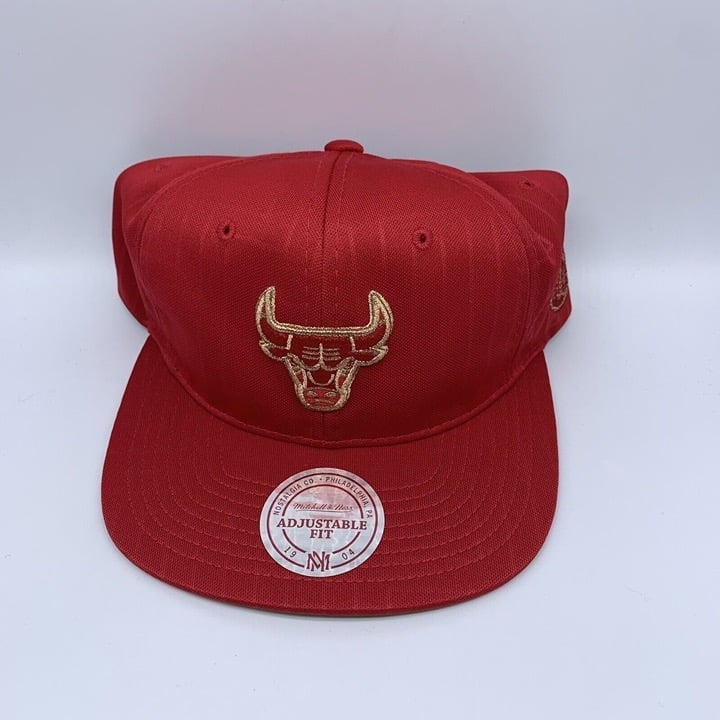 Air Jordan Chicago Bulls Chinese New Year Mitchell & Ness Hat Snapback Cap