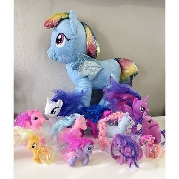 LARGE LOT OF MLP MY LITTLE PONY FIGURINES AND PLUSH
