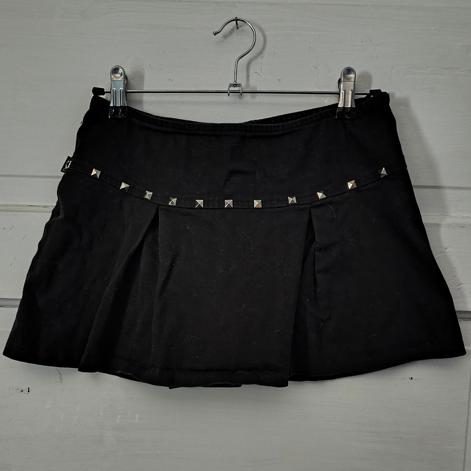 Vtg Y2K Dragonfly studded mini skirt