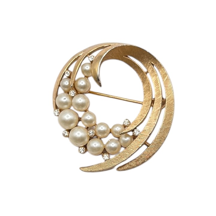 Vintage Crown Trifari Brushed Gold Tone Rhinestone Faux Pearl Spiral Brooch