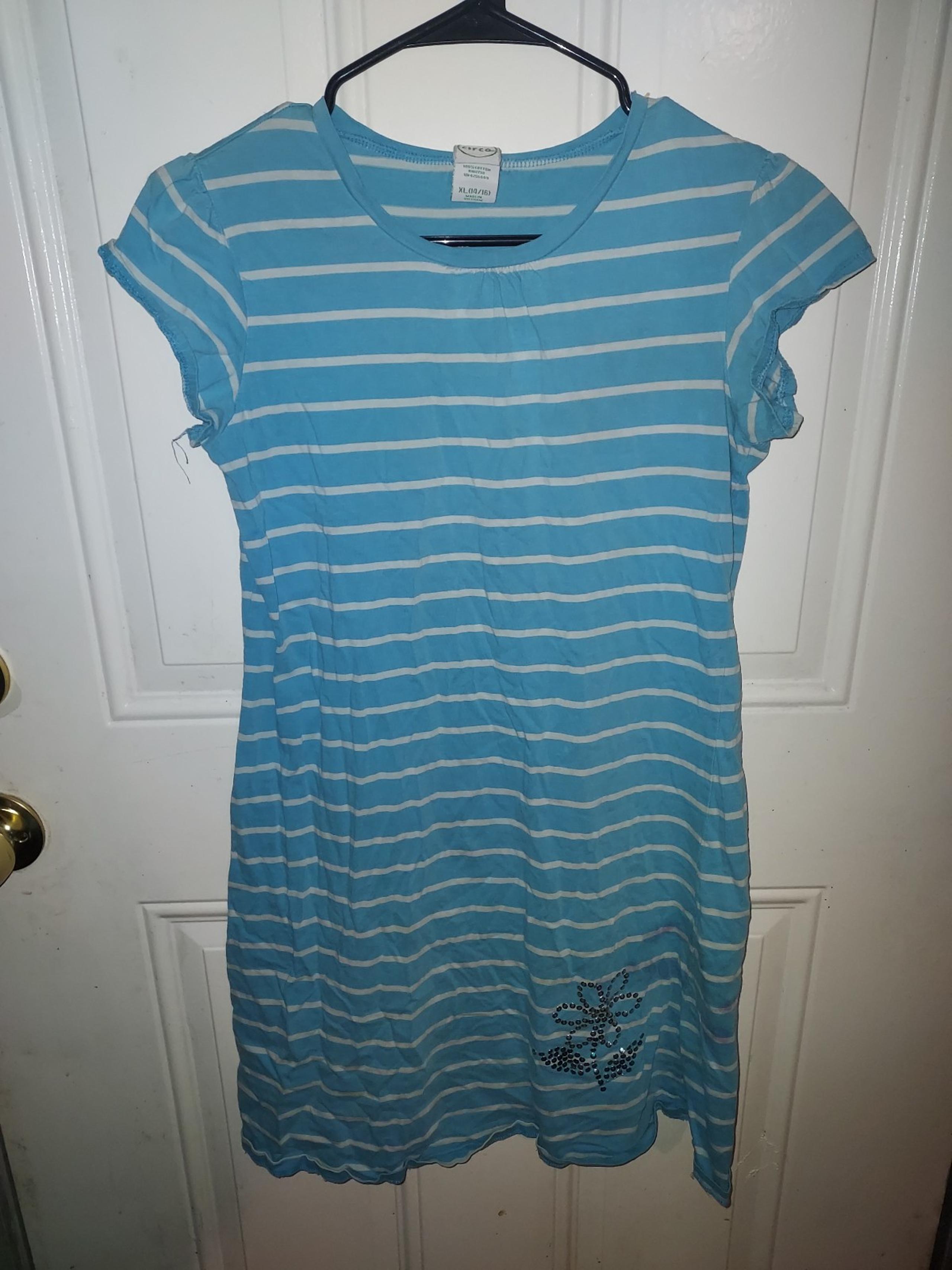 Girls dress size XL