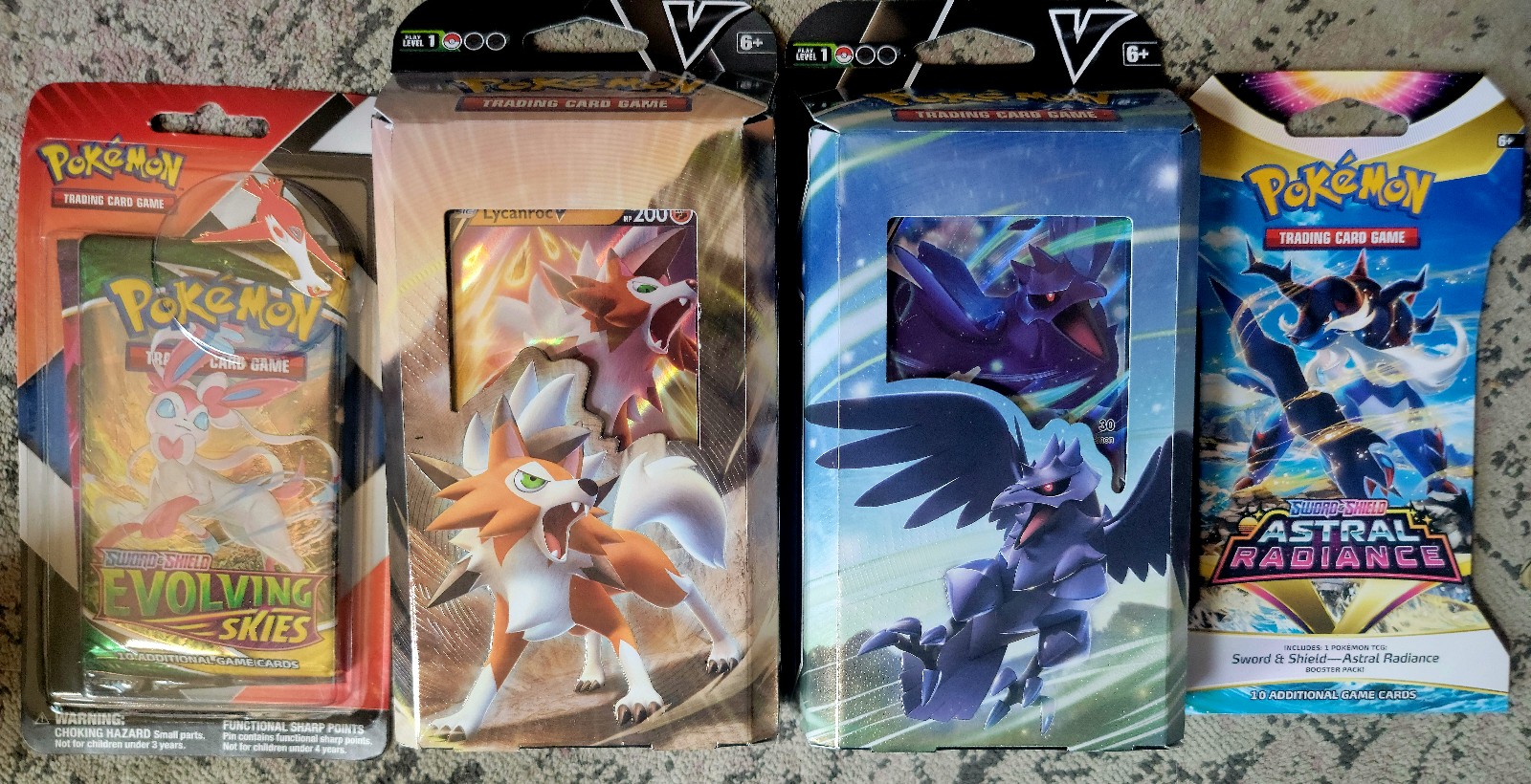 Specialty pokemon pack